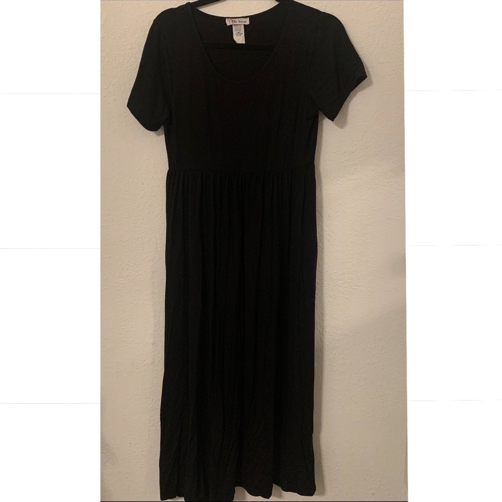 Black Midi dress with Crew Neck for Casual Wear